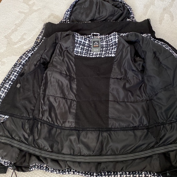 Black Mountain ski jacket - Picture 12 of 16